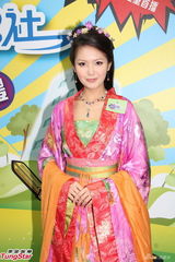 组图：杨思琦古装造型俏皮 澄清纤体非抑郁