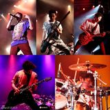 组图：FT与CNBLUE参加日本摇滚庆典献热情舞台