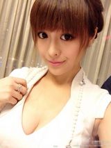 组图：复旦校花不雅照流出 网友叹清纯不再