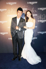 组图：温斯莱特亮相上海 江一燕美人鱼造型抢镜