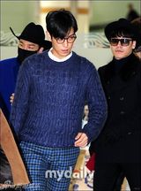 组图：BigBang结束日本巨蛋巡演返回韩国