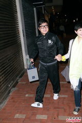 组图：洪天明爱子百日宴 群星好友送礼道贺