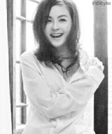 幻灯图：戴娇倩最新黑白大片 小女人扛鼎高收视