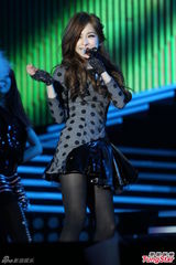 组图：王心凌不谈新恋情 罗志祥庾澄庆比拼热舞