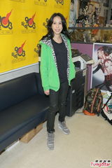 组图：莫文蔚力证周星驰为人 劝关心妍看淡奖项