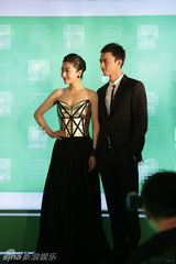 组图：叶祖新正能量庆典帅气福将魅力难挡