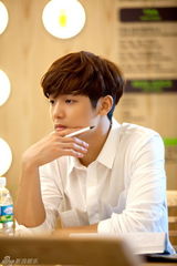 组图：《继承者》CNBLUE姜敏赫首拍紧张兴奋