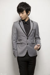 组图：成毅时尚大片优雅英伦气质