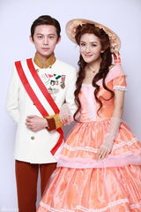 组图：大咖秀谢娜饰茜茜公主 沈凌变紫霞仙子