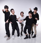 组图：非同凡响全媒体海选20强定妆照之组合照