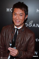 高清图：古天乐为新片学骑马 阿Sa(蔡卓妍)苏州自置厕所