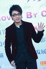 幻灯：第10届百合奖红毯星光熠熠 汤唯成最大亮点