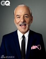 组图：比尔-莫瑞西装革履登杂志秀诙谐本色