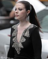 组图：《绯闻女孩》最终季片场 俊男靓女齐聚