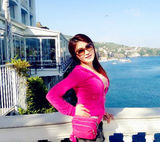 组图：杨丽菁复出参加综艺节目 被质疑整容变残