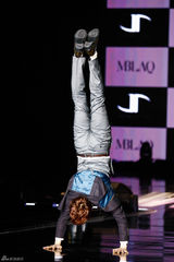 独家高清：韩团MBLAQ发新辑《BROKEN》化身暖男