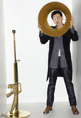 组图：佟大为演绎时尚大片 好演员不做牵线木偶