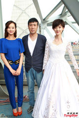 组图：王丽坤拍《多米诺》否认插足于和伟婚姻