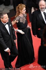 高清：《注脚》首映 《花花公子》女模透视装撩人