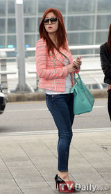 组图：BEAST与SISTAR等亮相机场将赴雅加达开唱