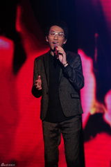 组图：湖南卫视元宵喜乐会朴有天内地首秀