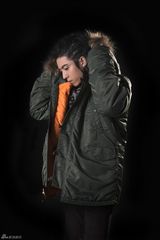 组图：GJ蒋卓嘉猎装写真曝光 阳光暖男亦坚毅