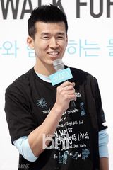 组图：韩智慧SEAN等清新亮相行走公益活动