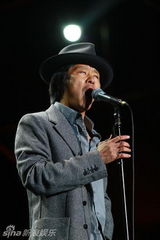 高清：长阳音乐节第2日 谢天笑重奏国歌左小掀高潮