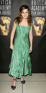 组图：女神初长成！忆小“赫敏”艾玛的囧与美