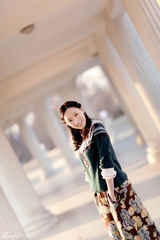 组图：黄小戈推春意写真气质清雅