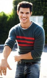 幻灯图集：泰勒-洛特《GQ》性感写真帅气无敌