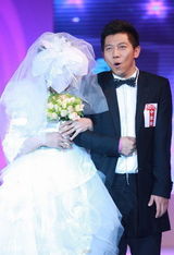 组图：中歌榜提名揭晓 尚雯婕李宇春等上演婚纱秀