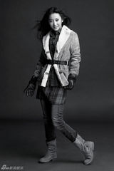 组图：苗圃笑动十月银幕 最新写真做潮流达人