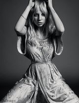 组图：这回不雷了 GaGa杂志大片走起波西米亚风