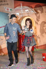 组图：官恩娜宣传新剧封口避谈旧爱吴卓羲