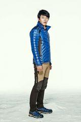 组图：韩星玄彬冬装写真 百变造型展型男本色