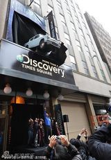 组图：《哈利波特》纽约办展览 魔法道具首度展出