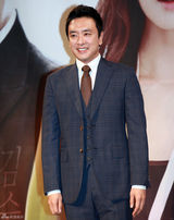 高清图：李多海朴有天等宣传新剧《Miss Ripley》