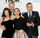 组图：凯特-戴琳斯挺雪白F奶助阵新片首映