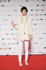 高清组图：MTV超级盛典红地毯 众星美丽“冻”人