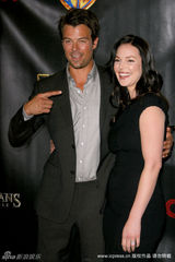 幻灯：ShoWest展会群星璀璨 “欲女”洛佩兹拼人气