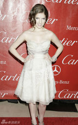 幻灯图：众星亮相棕榈泉影展 玛丽亚摘最佳女配角