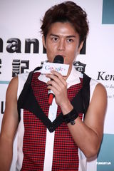 组图：吴克群承认与阿娇合作 盼媒体勿二度伤害她