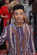 组图：《天注定》入围戛纳 赵涛王宝强亮相