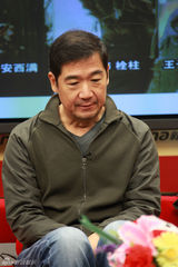 组图：电影《一九四二》主演做客新浪