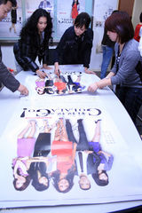 幻灯图：杜拉拉上海首映 徐静蕾对炒作不设底线