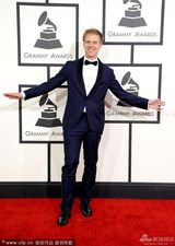 组图：全球首席DJ Armin van Buuren帅气亮相