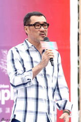 组图：众歌手出席简单生活节 李宗盛分享生活理念