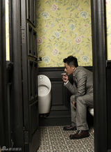 组图：段奕宏熟男写真淋漓尽致自我释放