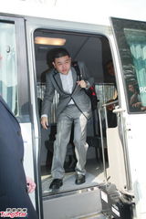 组图：郭晶晶婚礼直击 郭父郭母正装贵气入场